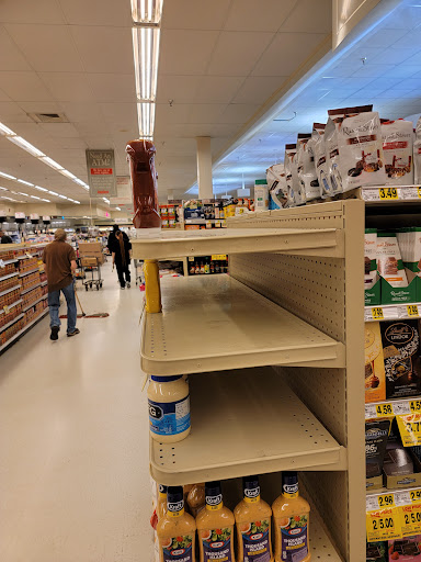 Grocery Store «Ingles Markets», reviews and photos, 110 Ann Denard Dr, Washington, GA 30673, USA