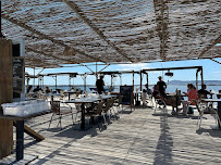 Atmosphère du Restaurant de fruits de mer Benvenu'Thau à Bouzigues - n°2