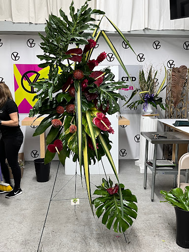 YOLA GUZ's School of Floral Design