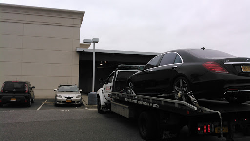 Mercedes Benz Dealer «Mercedes-Benz of Southampton», reviews and photos, 575 County Rd 39, Southampton, NY 11968, USA