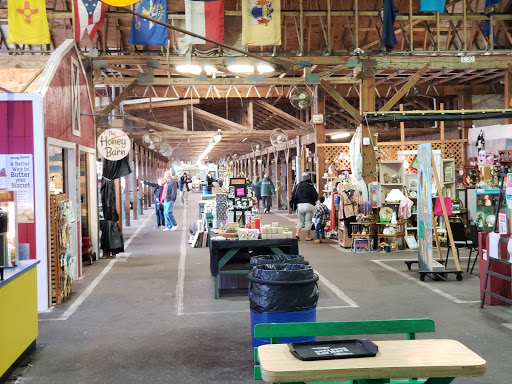 Live Music Venue «Fleamasters Music Hall», reviews and photos, 4135 Dr Martin Luther King Jr Blvd, Fort Myers, FL 33916, USA