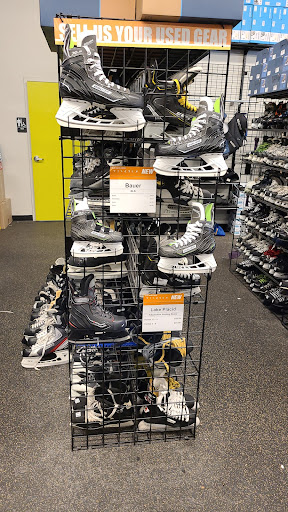 Sporting Goods Store «Play It Again Sports», reviews and photos, 1213 W 14 Mile Rd, Clawson, MI 48017, USA