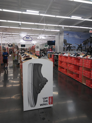 Shoe Store «WSS», reviews and photos, 7900 Sepulveda Blvd, Van Nuys, CA 91405, USA