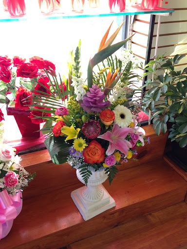 Florist «Gerties Flowers», reviews and photos, 806 Meacham Ave, Elmont, NY 11003, USA