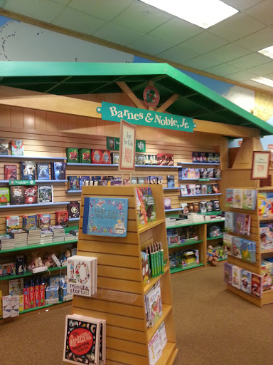 Book Store «Barnes & Noble», reviews and photos, 5377 Tamiami Trail N, Naples, FL 34108, USA