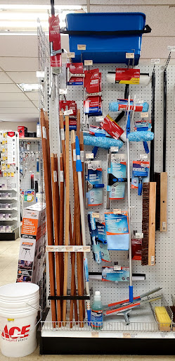 Hardware Store «AgriShop Tacoma Ace Hdwe», reviews and photos, 2012 S 12th St, Tacoma, WA 98405, USA