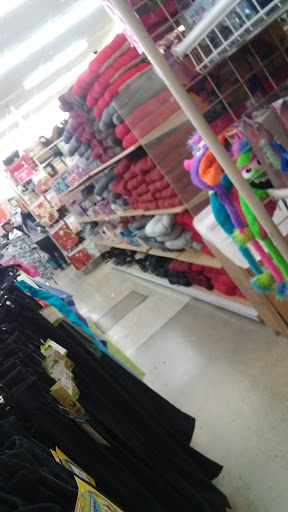 Discount Store «Fallas Paredes Discount Stores», reviews and photos, 956 Sepulveda Blvd, Harbor City, CA 90710, USA