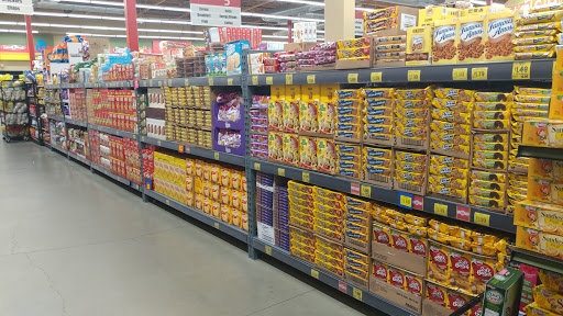 Grocery Store «Grocery Outlet Bargain Market», reviews and photos, 625 Commercial St, Eureka, CA 95501, USA