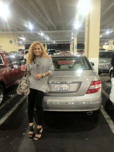 Beauty Salon «Diva Divine Hair Extensions Salon», reviews and photos, 8940 Woodman Ave, Arleta, CA 91331, USA