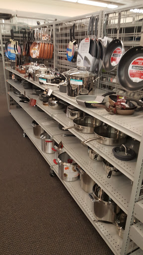 Clothing Store «Burlington Coat Factory», reviews and photos, 9321 Telegraph Rd, Redford Charter Twp, MI 48239, USA