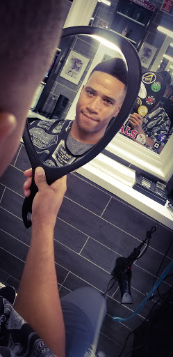 Hair Salon «Realmen Signature Barber Shop», reviews and photos, 6149 N Scottsdale Rd #108, Scottsdale, AZ 85250, USA