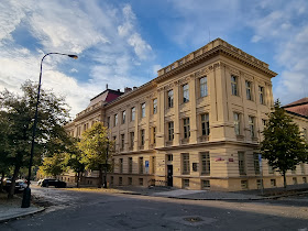 Univerzita Karlova v Praze - 1.lékařská fakulta - Fyziologický ústav - knihovna