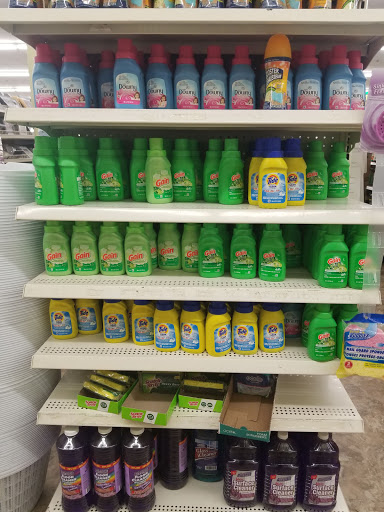 Dollar Store «Dollar Tree», reviews and photos, 15032 South La Grange Road, Orland Park, IL 60462, USA