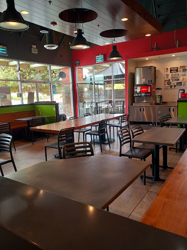 Pieology Pizzeria Panama Lane, Bakersfield, CA image