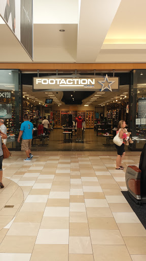 Shopping Mall «Ocean County Mall», reviews and photos, 1201 Hooper Ave, Toms River, NJ 08753, USA