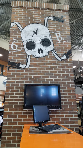 Motorcycle Dealer «Six Bends Harley-Davidson», reviews and photos, 9501 Thunder Rd, Fort Myers, FL 33913, USA