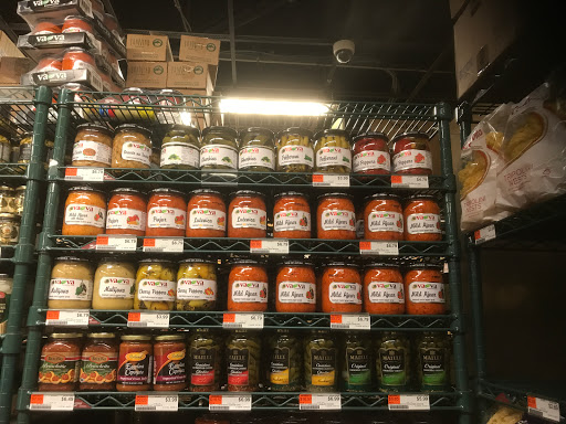 Wine Store «Fairway Wine & Spirits», reviews and photos, 689 Canal St, Stamford, CT 06902, USA