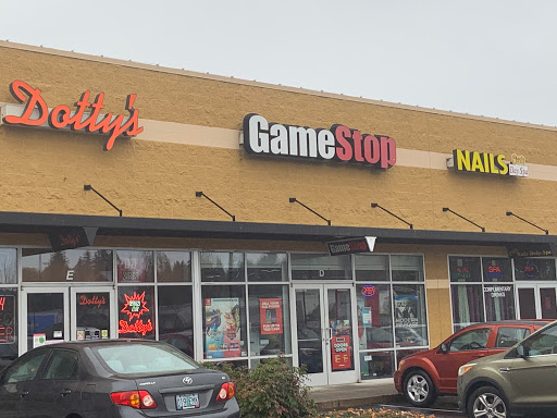 GameStop, 2705 NE 238th Dr #205, Wood Village, OR 97060, USA, 