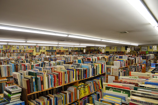 Used Book Store «The Book Garden», reviews and photos, 868 Monmouth Rd, Cream Ridge, NJ 08514, USA