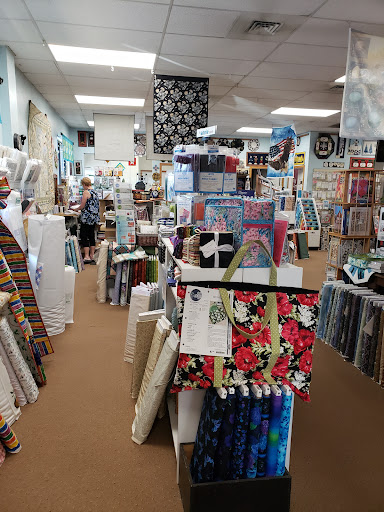 Quilt Shop «In Stitches Quilt & Fabric», reviews and photos, 4017 Conrad Weiser Pkwy, Womelsdorf, PA 19567, USA