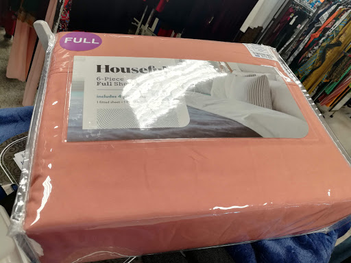 Clothing Store «Ross Dress for Less», reviews and photos, 1850 Evans Rd, Melbourne, FL 32904, USA