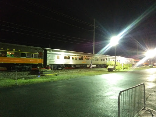 Shopping Mall «Mt Dora Plaza Shopping Center», reviews and photos, 2700 W Old US Hwy 441, Mt Dora, FL 32757, USA