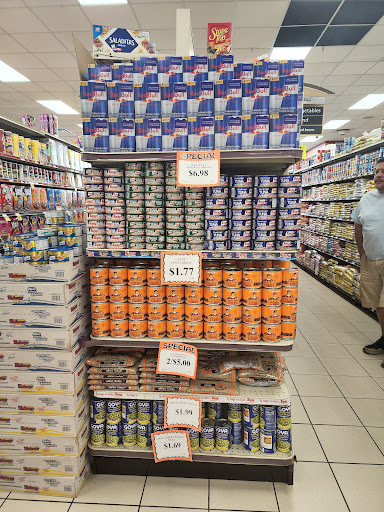 Supermarket «Super Mercado Torres», reviews and photos, 124 N 19th Ave, Melrose Park, IL 60160, USA