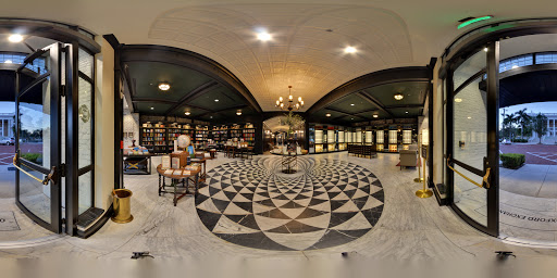 Eye Care Center «Warby Parker at Oxford Exchange», reviews and photos, 420 W Kennedy Blvd, Tampa, FL 33606, USA