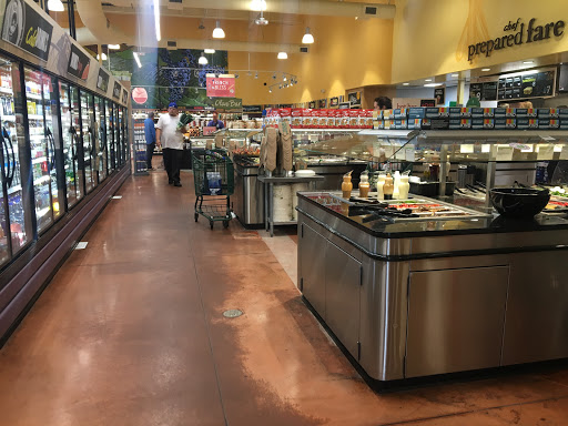 Shopping Mall «Fig Garden Village Shopping Center», reviews and photos, 790 W Shaw Ave, Fresno, CA 93704, USA