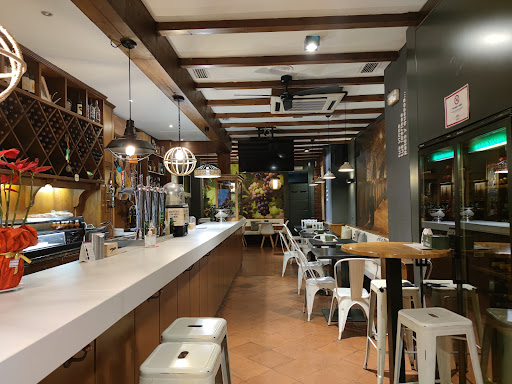 Don Sancho Taberna Restaurante en Jaén