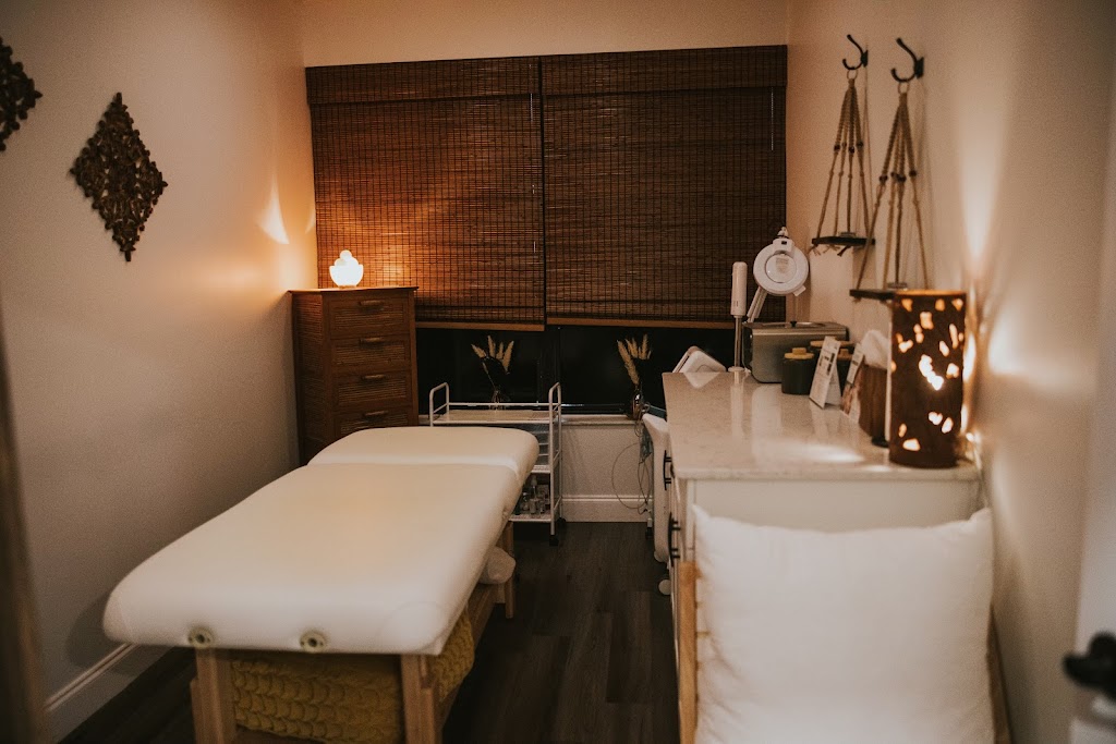 Boose Massage Therapy 33408
