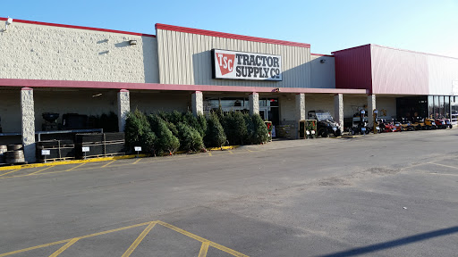 Home Improvement Store «Tractor Supply Co.», reviews and photos, 356 Frey St, Ashland City, TN 37015, USA