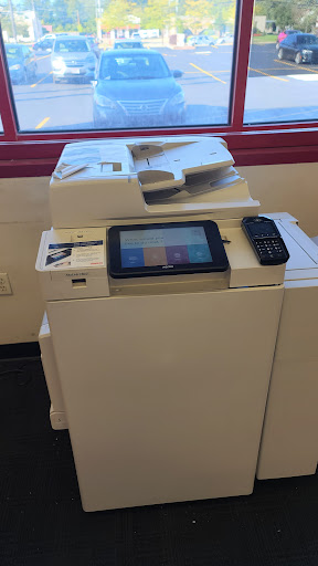 Office Supply Store «Staples», reviews and photos, 5950 Mayfield Rd, Mayfield Heights, OH 44124, USA