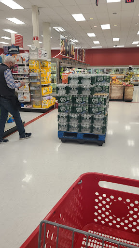 Department Store «Target», reviews and photos, 67 Pleasant Valley St, Methuen, MA 01844, USA