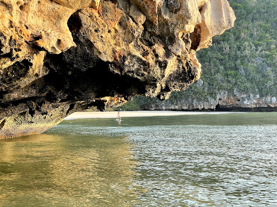 Wat Thung Noi Little Beach