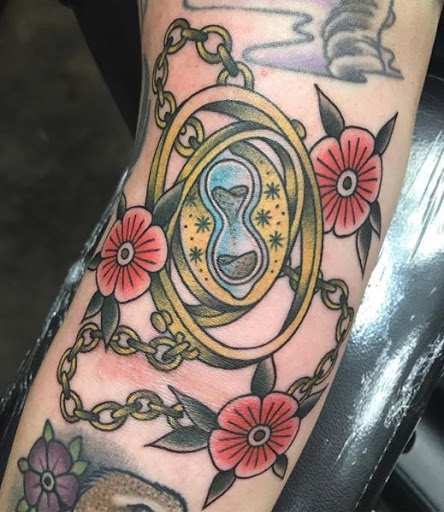 Tattoo Shop «Dark Horse Tattoo Company», reviews and photos, 1111 N Gilbert Rd #108, Gilbert, AZ 85234, USA