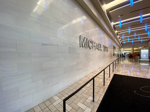 Fashion Accessories Store «Michael Kors», reviews and photos, 8042 Tysons Corner Center, Tysons, VA 22102, USA