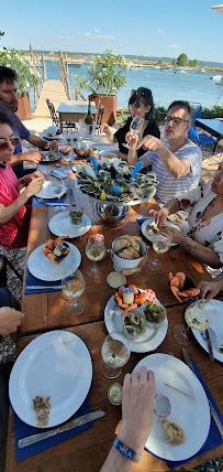 Plats et boissons du Bar-restaurant à huîtres La P'tite Kabane - Yoan & Chloé - Dégustation à Lège-Cap-Ferret - n°4