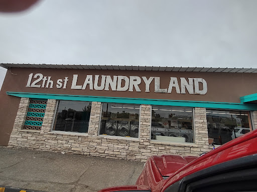 12th St Laundryland en Silver City
