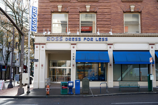 Clothing Store «Ross Dress for Less», reviews and photos, 700 SW 3rd Ave, Portland, OR 97204, USA