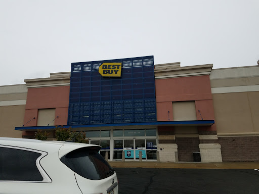 Electronics Store «Best Buy», reviews and photos, 45575 Dulles Eastern Plaza #188, Sterling, VA 20166, USA