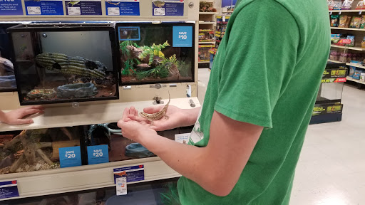 Pet Supply Store «PetSmart», reviews and photos, 111 Nassau Park Blvd, Princeton, NJ 08540, USA