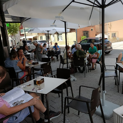 La Taberna de Lola - C. Guadarrama, 14, Local 1, 28260 Galapagar, Madrid, Spain