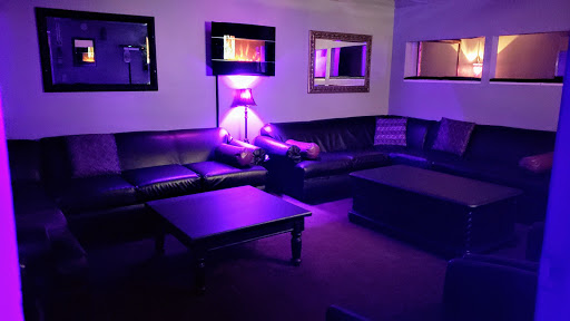 Night Club «The SPOTT Lifestyle and Swingers Club of Kansas City», reviews and photos, 2111 Television Pl, Kansas City, MO 64126, USA