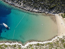 Smokova beach'in fotoğrafı küçük koy ile birlikte