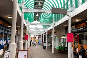 Central Square Shopping Centre image