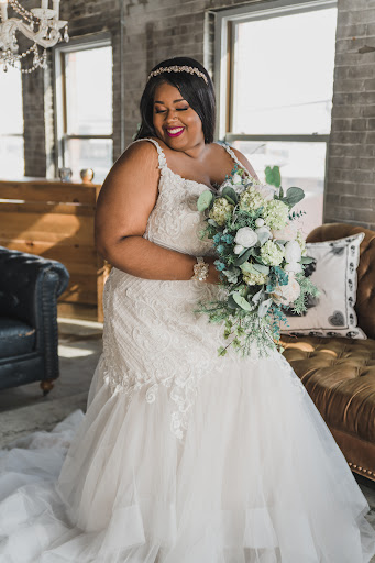 Bridal Shop «Bombshell Bridal Boutique», reviews and photos, 27887 Harper Ave, St Clair Shores, MI 48081, USA