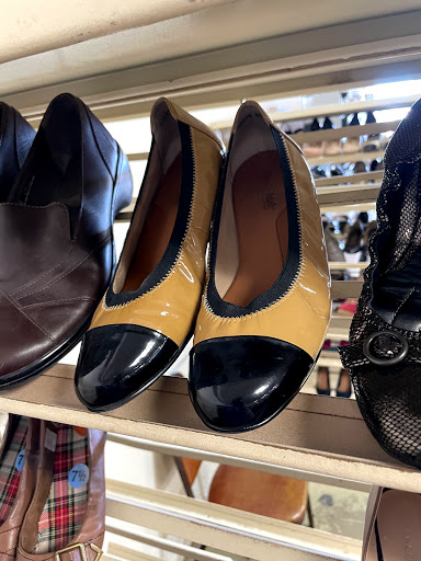 Thrift Store «Value Village», reviews and photos