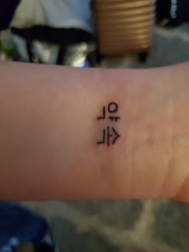 Tattoo Shop «Up In Arms Tattoos and Piercings», reviews and photos, 539 Carnot Rd, Moon, PA 15108, USA