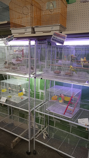 Flea Market «Shelby County Flea Market», reviews and photos, 820 Buck Creek Rd, Simpsonville, KY 40067, USA